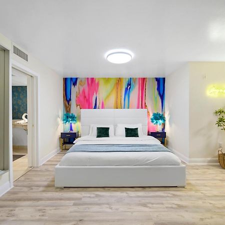 Ocean Drive Apartments With Rooftop Pool, South Beach, Miami Маями Бийч Екстериор снимка