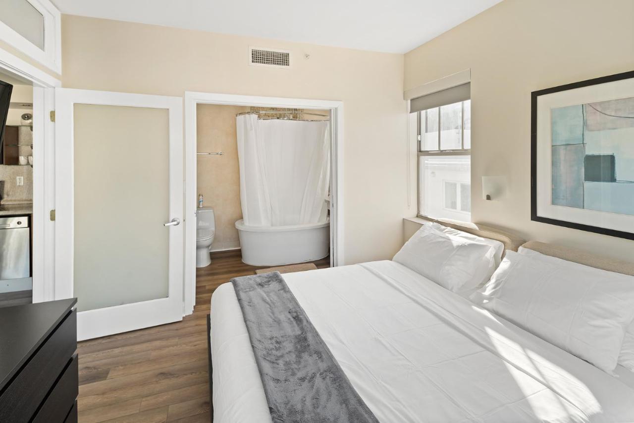 Ocean Drive Apartments With Rooftop Pool, South Beach, Miami Маями Бийч Екстериор снимка