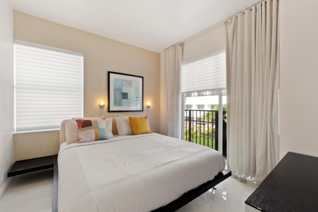 Ocean Drive Apartments With Rooftop Pool, South Beach, Miami Маями Бийч Екстериор снимка