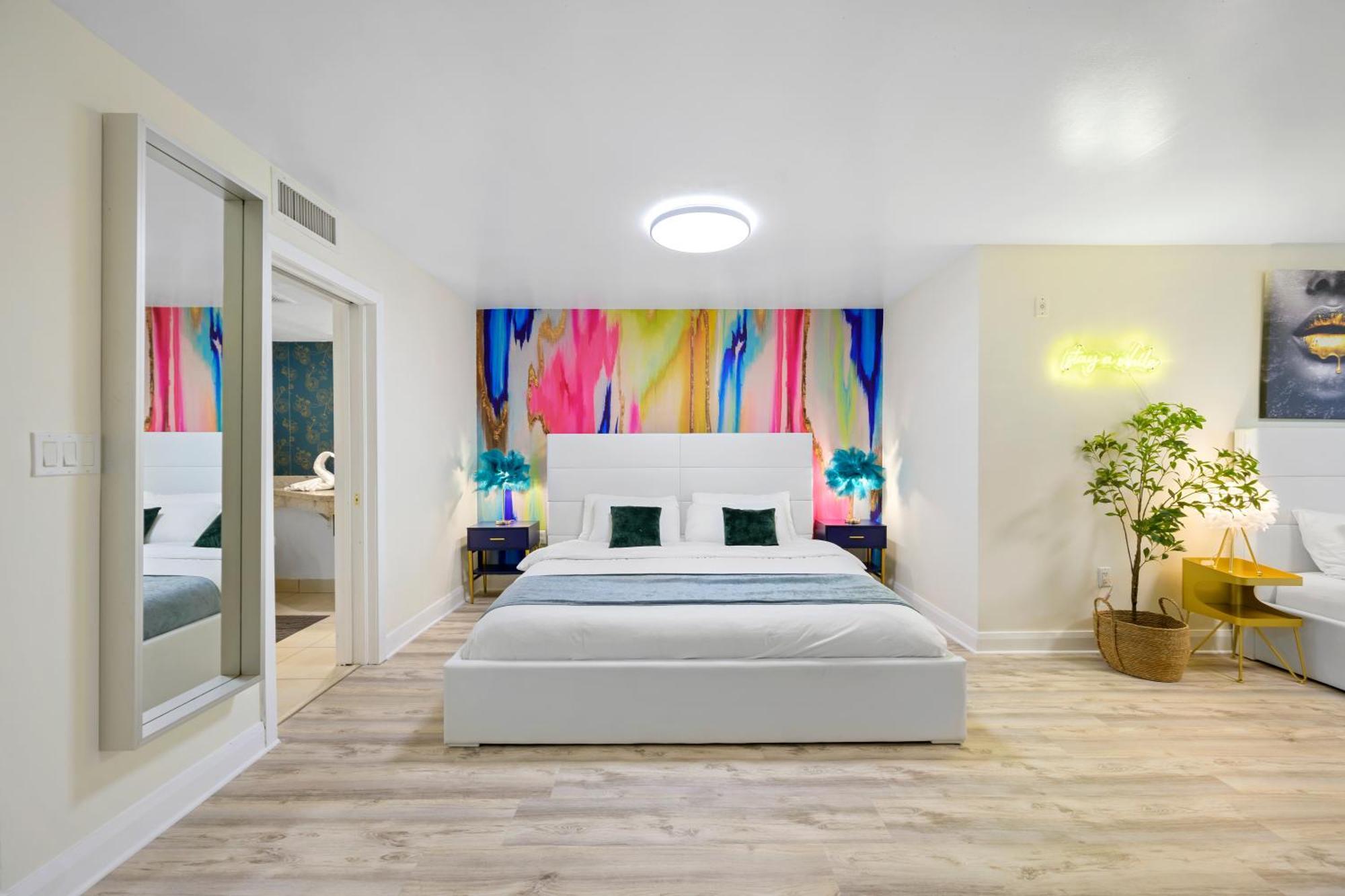 Ocean Drive Apartments With Rooftop Pool, South Beach, Miami Маями Бийч Екстериор снимка