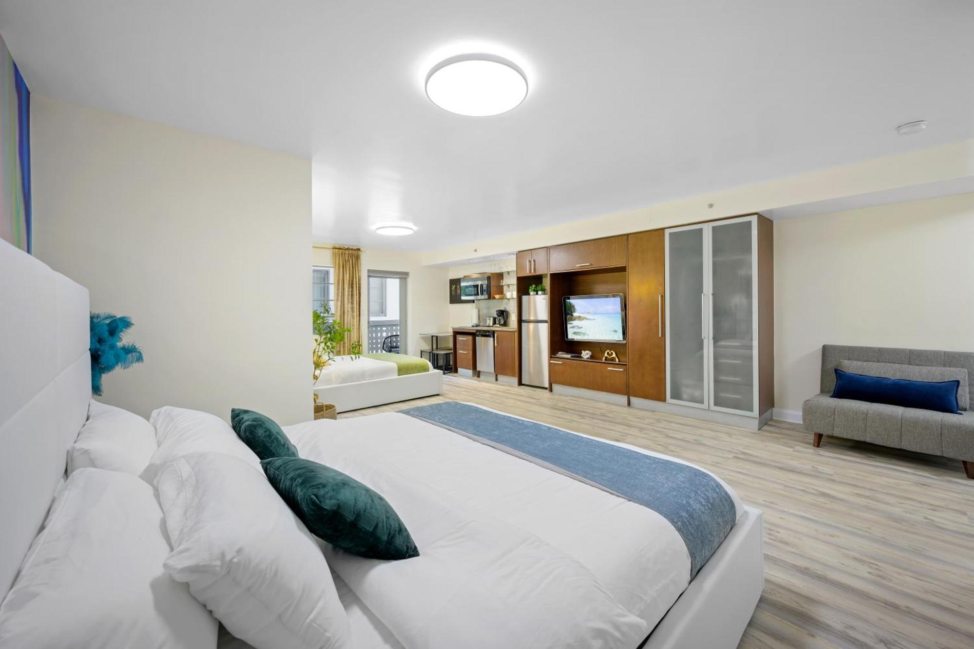 Ocean Drive Apartments With Rooftop Pool, South Beach, Miami Маями Бийч Екстериор снимка